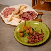 LA TAVOLOZZA  <img src="https://osteriadelborgobari.it/wp-content/uploads/2025/01/uova.svg" width="17px"><img src="https://osteriadelborgobari.it/wp-content/uploads/2025/01/lattosio.svg" width="17px">